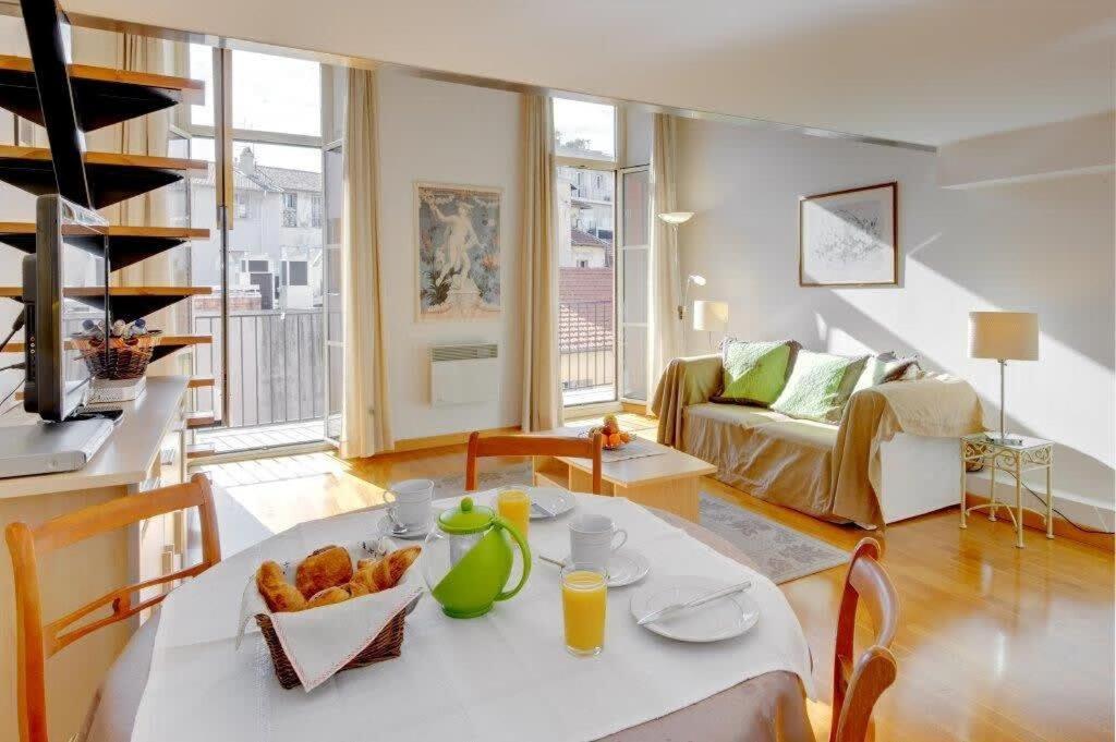 Apartment Place Massena Location Place Massena